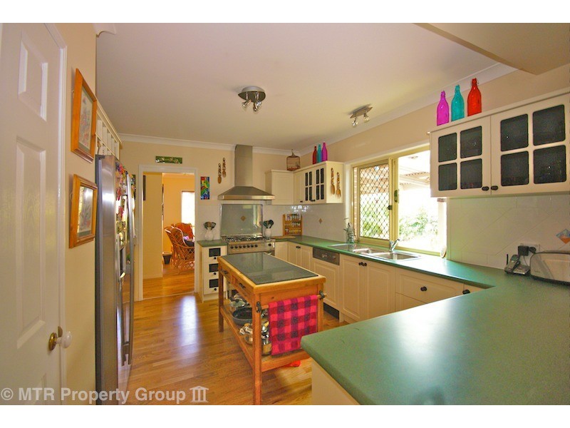 4 Catalina Cct, Forest Lake QLD 4078