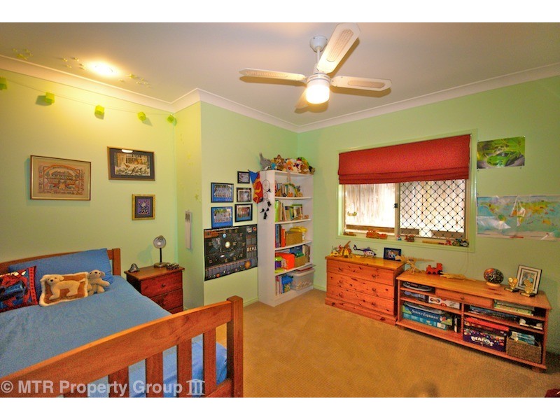 4 Catalina Cct, Forest Lake QLD 4078