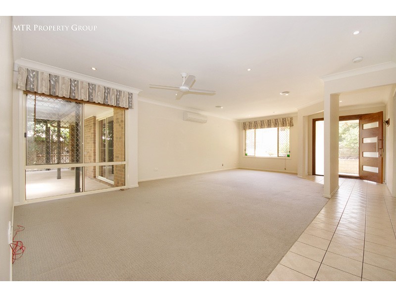 18 Baccata Place, Forest Lake QLD 4078