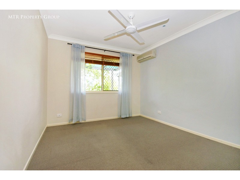 18 Baccata Place, Forest Lake QLD 4078