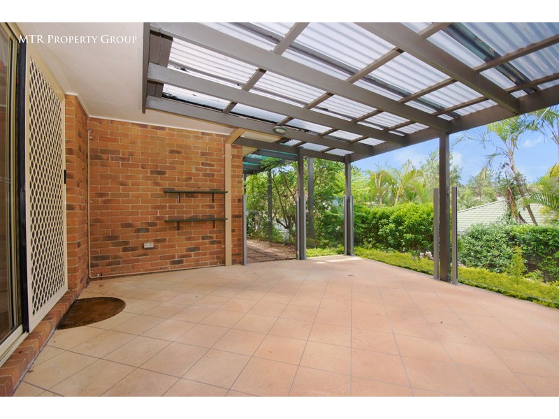 18 Baccata Place, Forest Lake QLD 4078