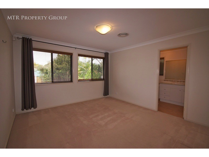 111 Claremont Parade, Forest Lake QLD 4078