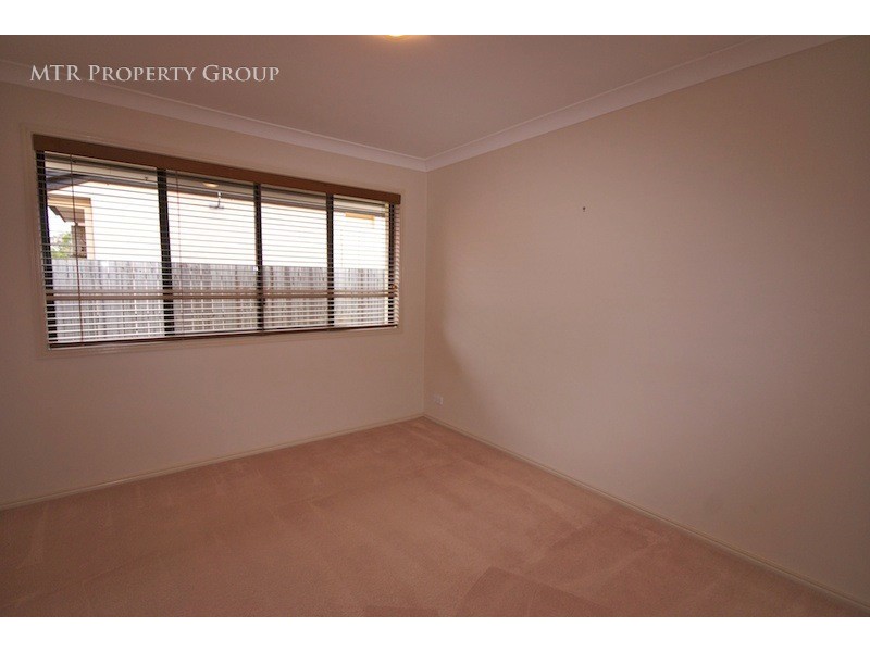 111 Claremont Parade, Forest Lake QLD 4078