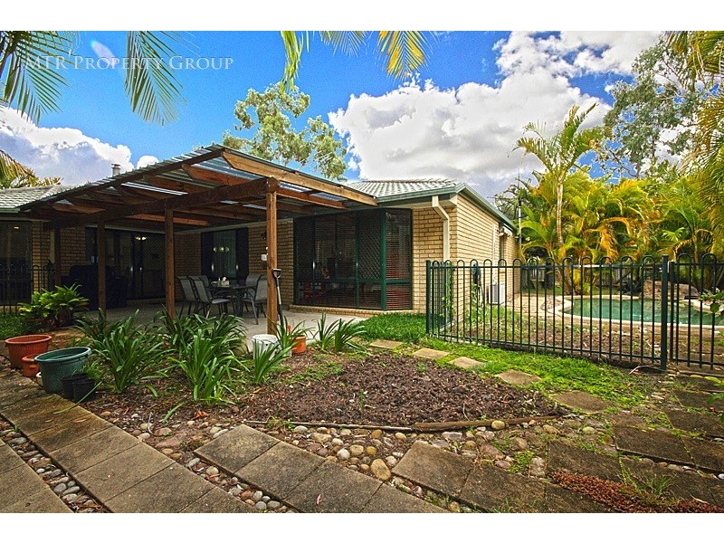 11 Chiswick Place, Forest Lake QLD 4078