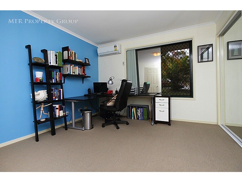 11 Chiswick Place, Forest Lake QLD 4078