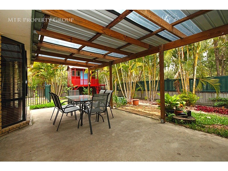 11 Chiswick Place, Forest Lake QLD 4078