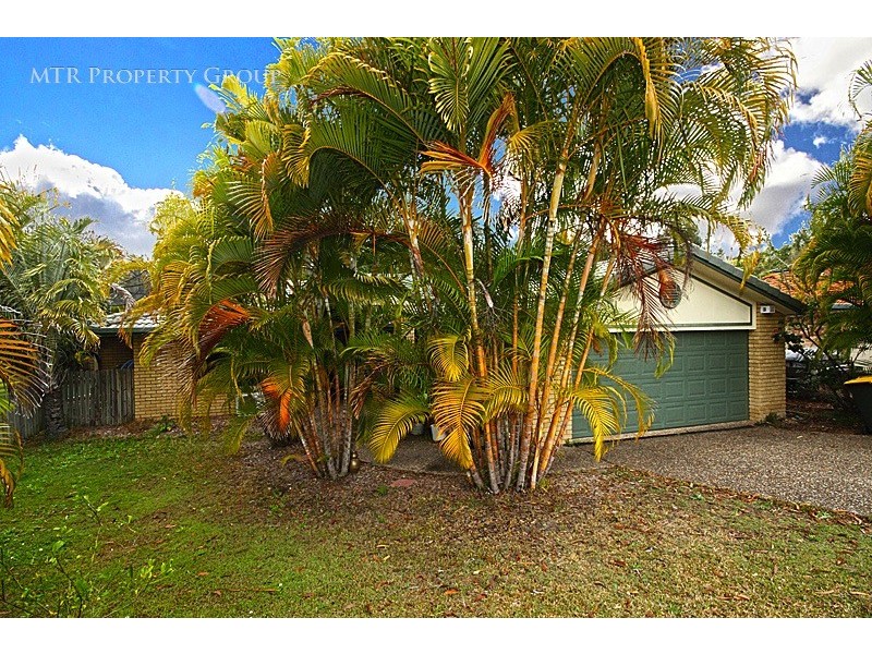 11 Chiswick Place, Forest Lake QLD 4078