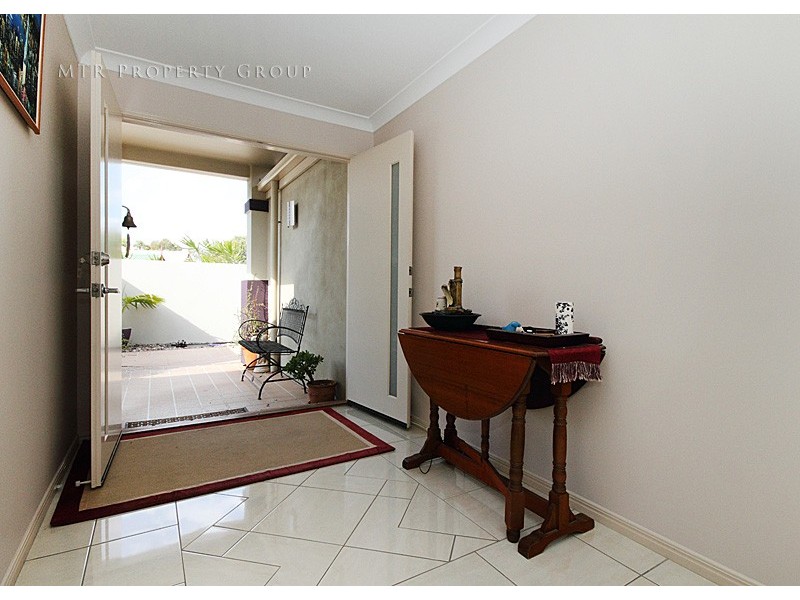 14 Trinity Close, Forest Lake QLD 4078