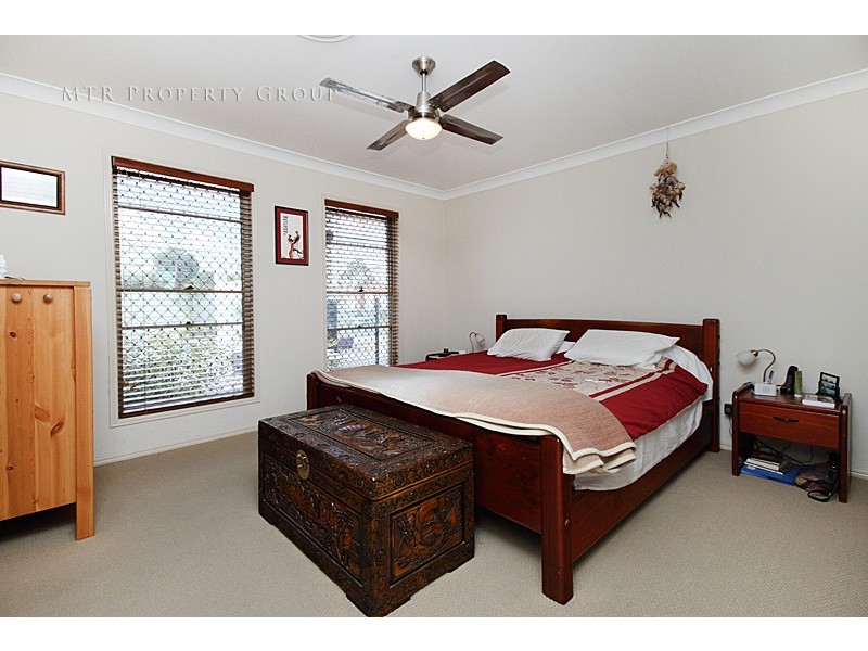 14 Trinity Close, Forest Lake QLD 4078