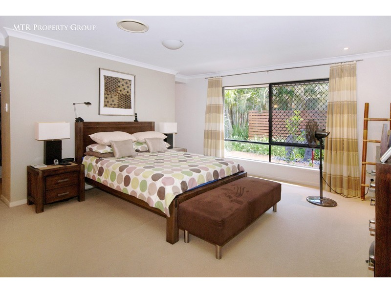 4 Unley Place, Forest Lake QLD 4078