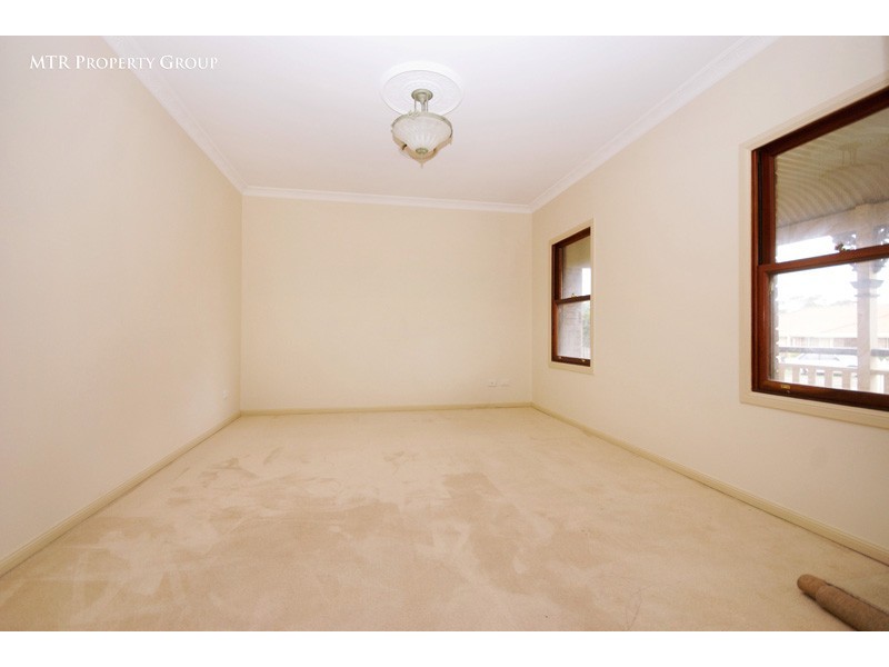 11 Starr Street, Forest Lake QLD 4078