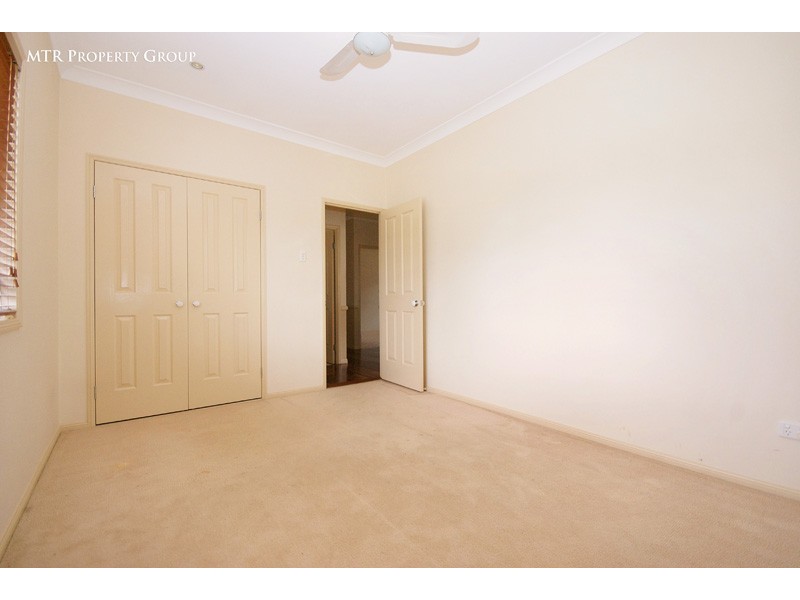 11 Starr Street, Forest Lake QLD 4078