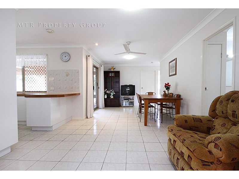 12 Wallaroo Way, Doolandella QLD 4077