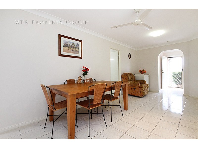 12 Wallaroo Way, Doolandella QLD 4077