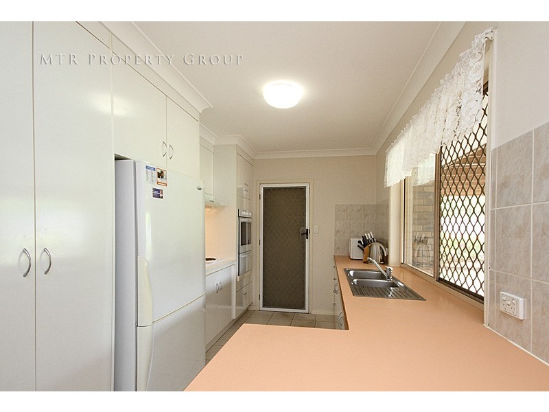 12 Wallaroo Way, Doolandella QLD 4077