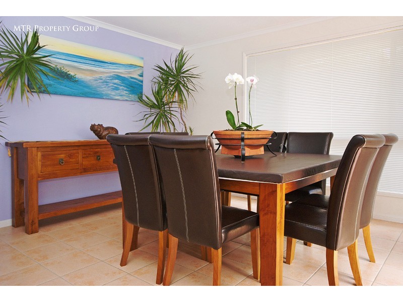 20 Cooroy Street, Forest Lake QLD 4078