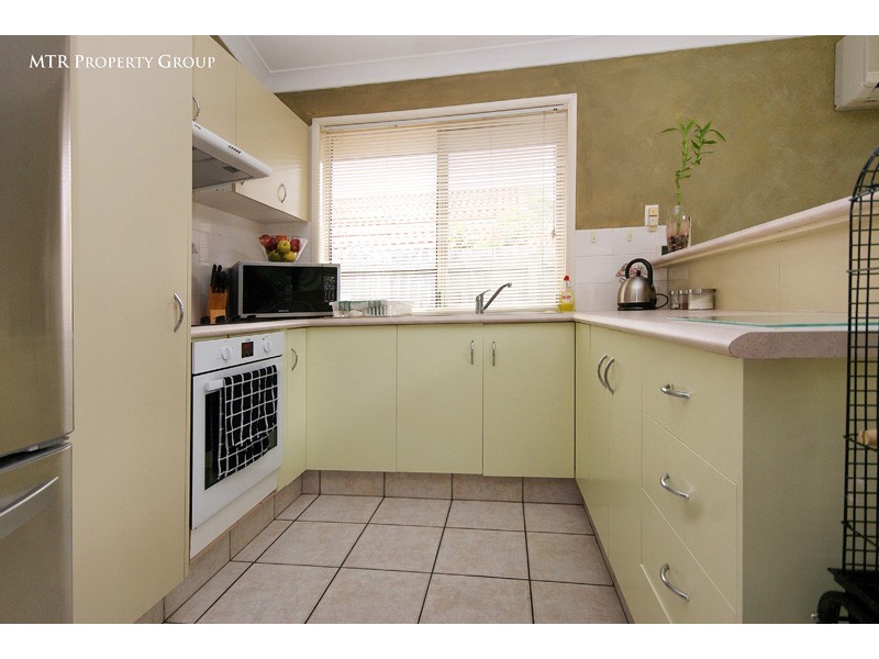 9 Tasman Place, Forest Lake QLD 4078