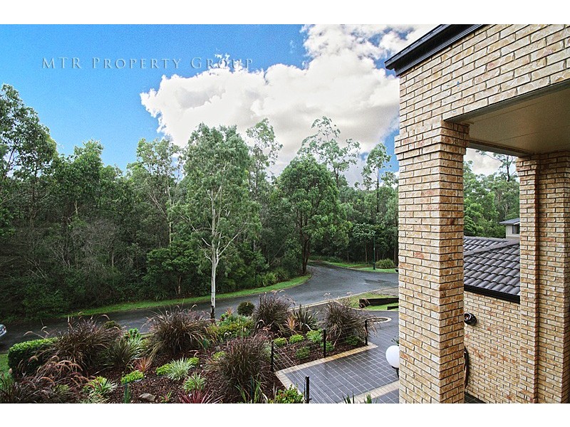 7 Stonyfell Place, Forest Lake QLD 4078