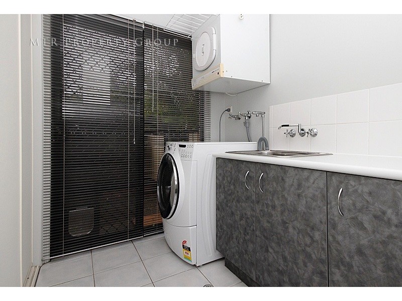 7 Stonyfell Place, Forest Lake QLD 4078