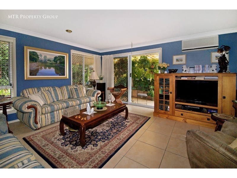 76 Jindabyne Cct, Forest Lake QLD 4078