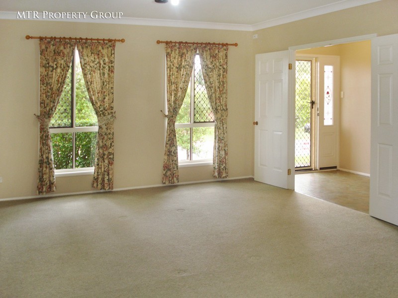 34 Regents Circuit, Forest Lake QLD 4078