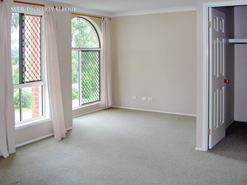 34 Regents Circuit, Forest Lake QLD 4078