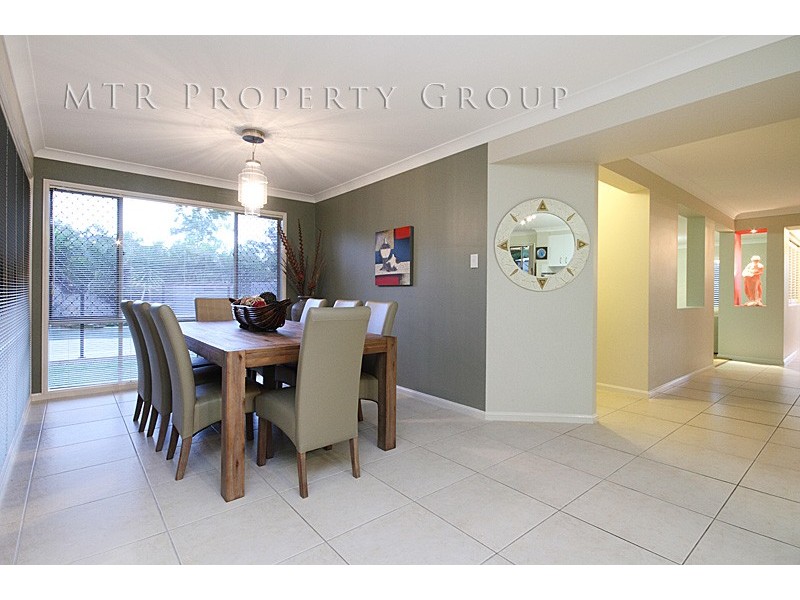 5 Uluru Place, Forest Lake QLD 4078