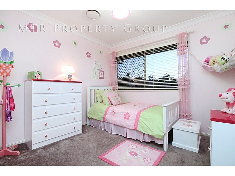 5 Uluru Place, Forest Lake QLD 4078