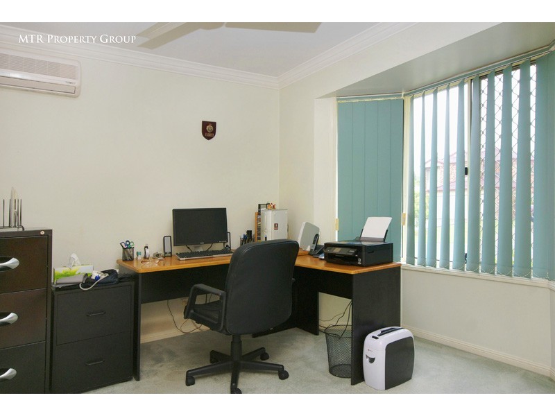 17 Warrego Place, Forest Lake QLD 4078