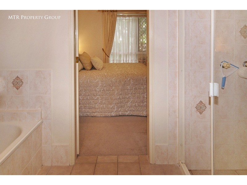 50 Tewantin Way, Forest Lake QLD 4078