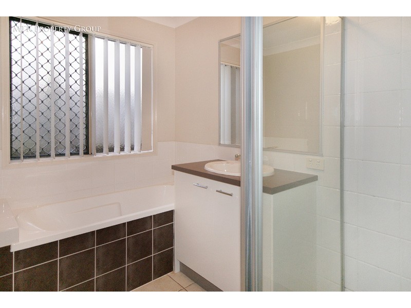 6 Dandenong Street, Forest Lake QLD 4078