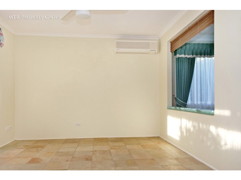 18 Wombat Close, Doolandella QLD 4077