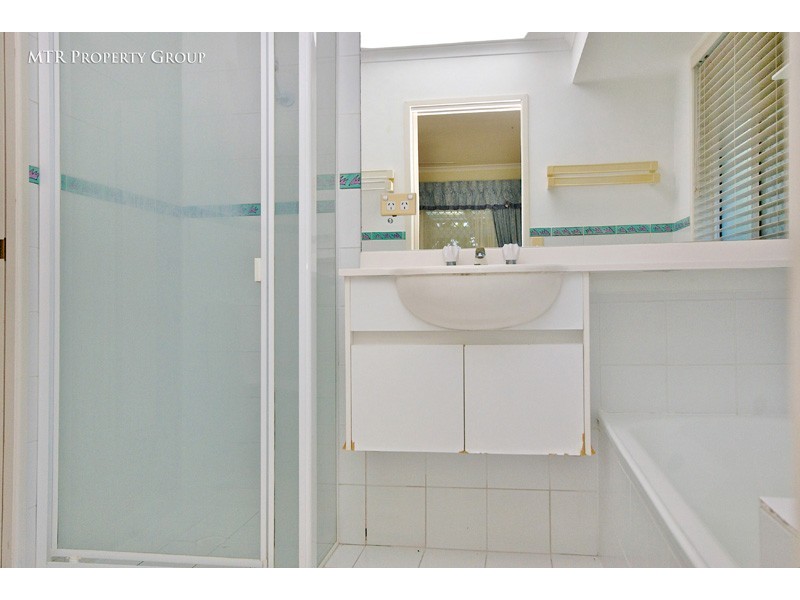 18 Wombat Close, Doolandella QLD 4077
