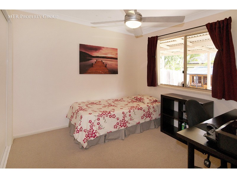 8 Eider Close, Forest Lake QLD 4078