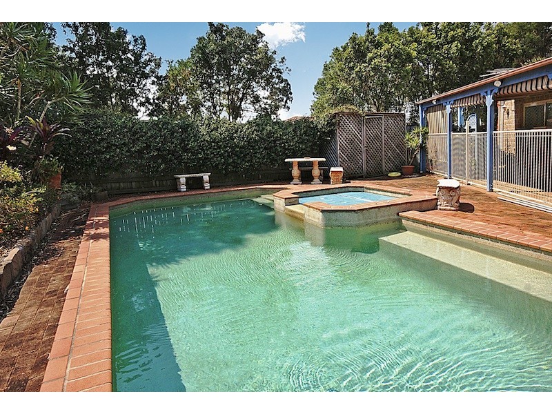 12 Princeton Place, Forest Lake QLD 4078