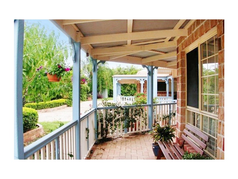 12 Princeton Place, Forest Lake QLD 4078