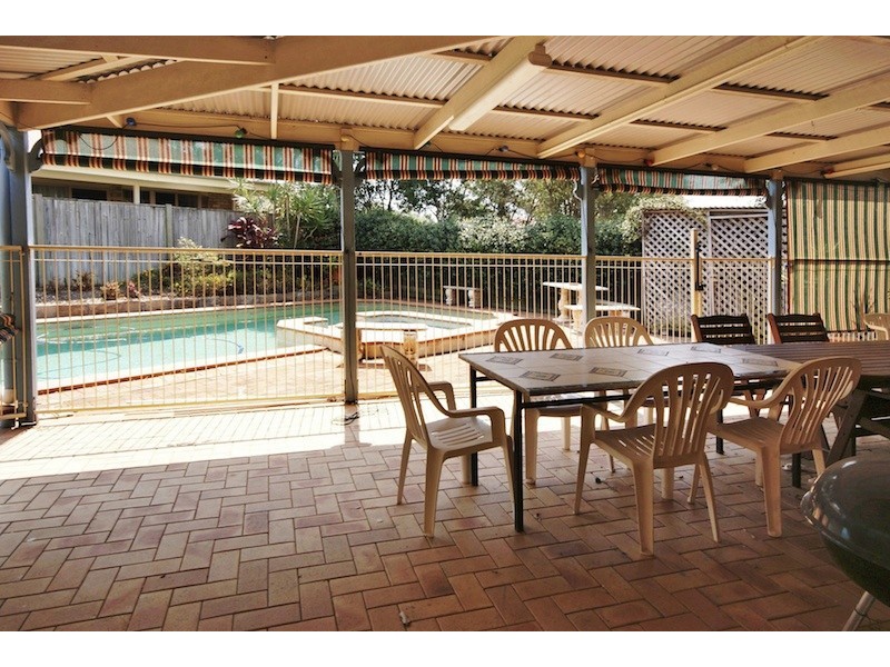 12 Princeton Place, Forest Lake QLD 4078