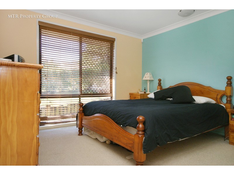 16 Atherton Cct, Forest Lake QLD 4078