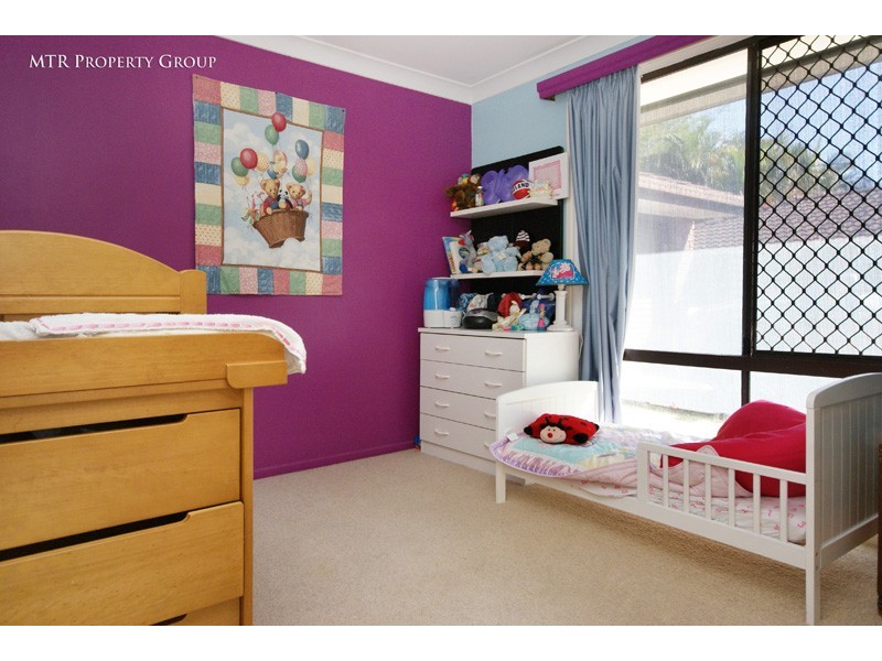 16 Atherton Cct, Forest Lake QLD 4078