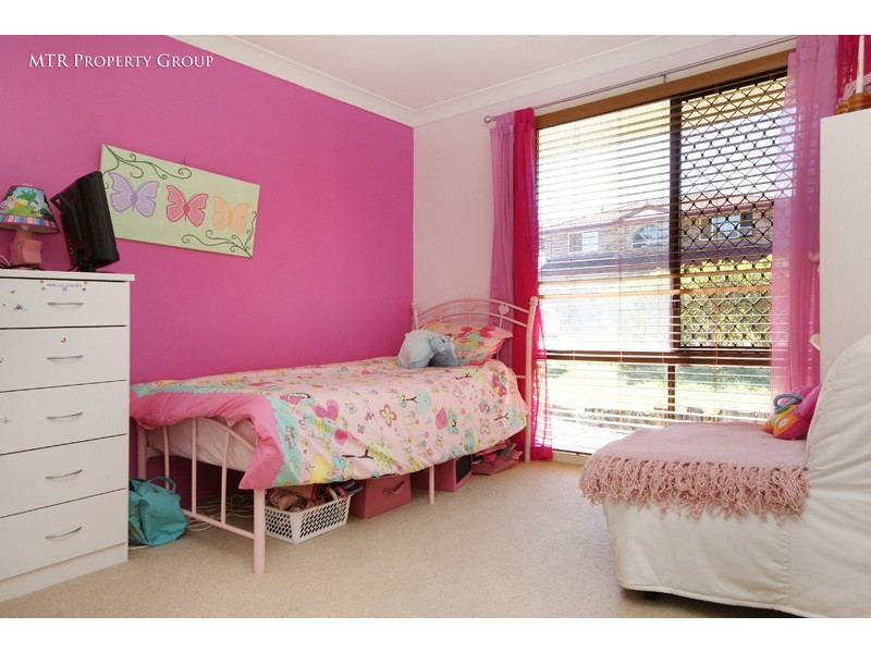 16 Atherton Cct, Forest Lake QLD 4078