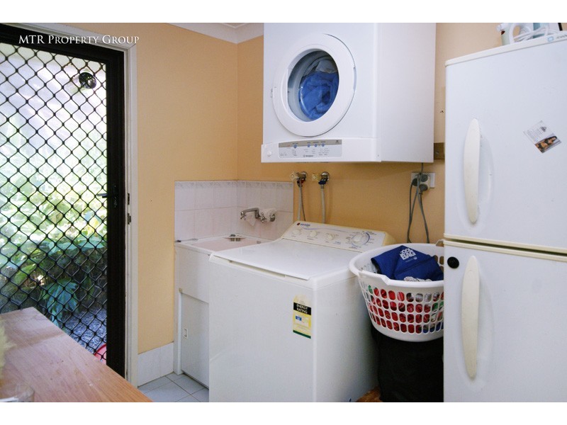 16 Atherton Cct, Forest Lake QLD 4078