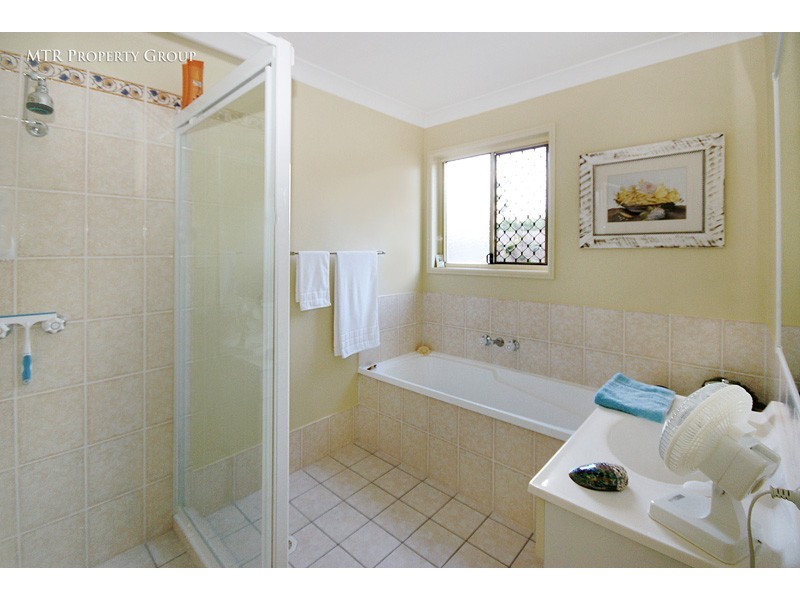 2 Kirribilli Crescent, Forest Lake QLD 4078