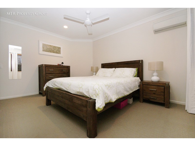 30 Glorious Way, Forest Lake QLD 4078