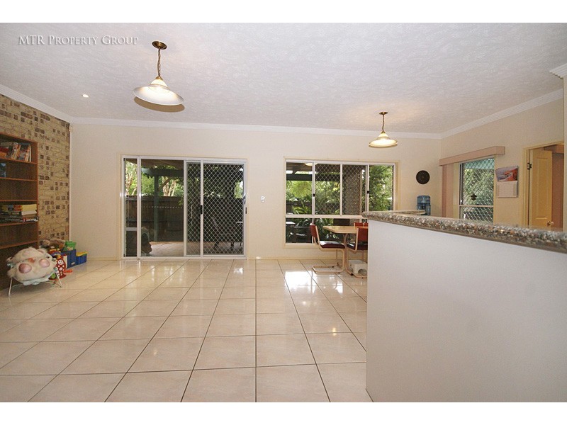 1 Clarendon Circuit, Forest Lake QLD 4078