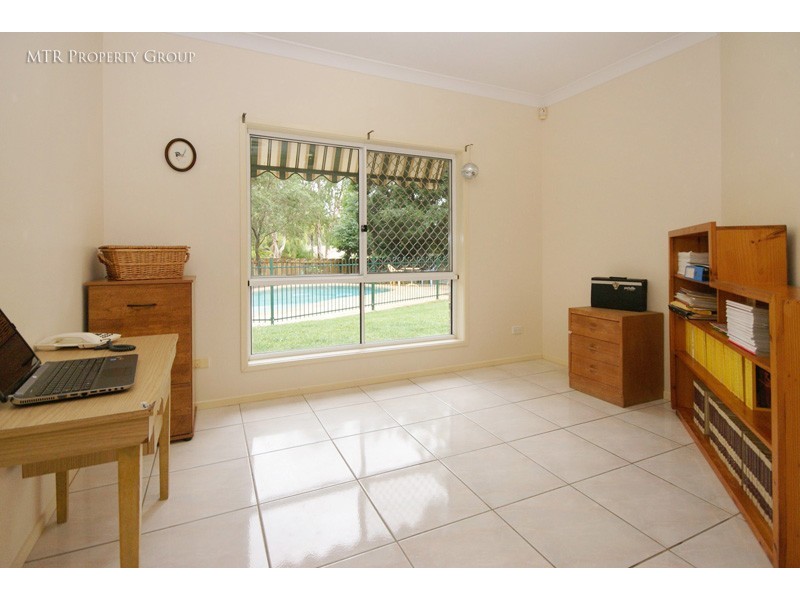 1 Clarendon Circuit, Forest Lake QLD 4078