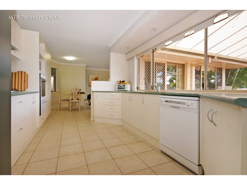 8 Cassowary Street, Doolandella QLD 4077