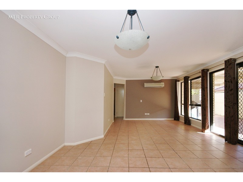 45 St James Street, Forest Lake QLD 4078