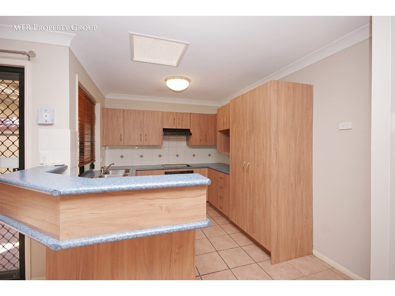 45 St James Street, Forest Lake QLD 4078