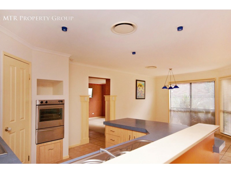 23 Toomba Place, Forest Lake QLD 4078