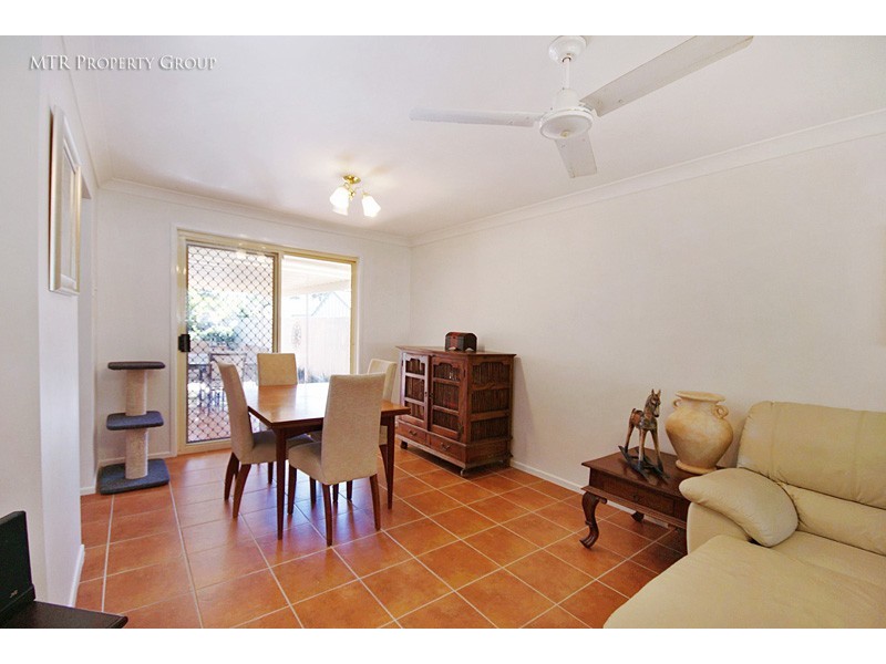 4 Teasel Crescent, Forest Lake QLD 4078